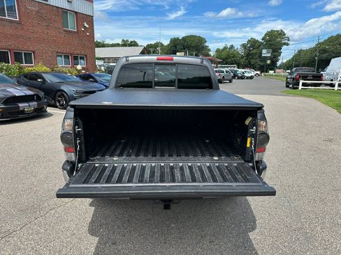 Used 2013 Toyota Tacoma 4x4 Double Cab w/ TRD Off-Road Pkg image 26
