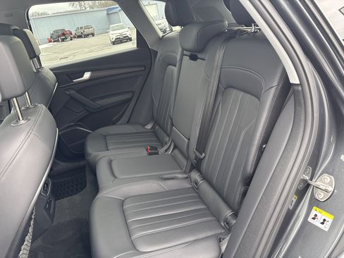 Used 2023 Audi Q5 2.0T Premium Plus w/ Premium Plus Package image 55