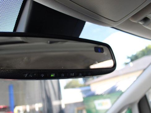 Used 2018 Toyota Sienna XLE NAVI image 40