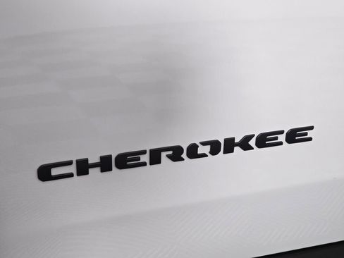 New 2026 Jeep Cherokee Limited image 13