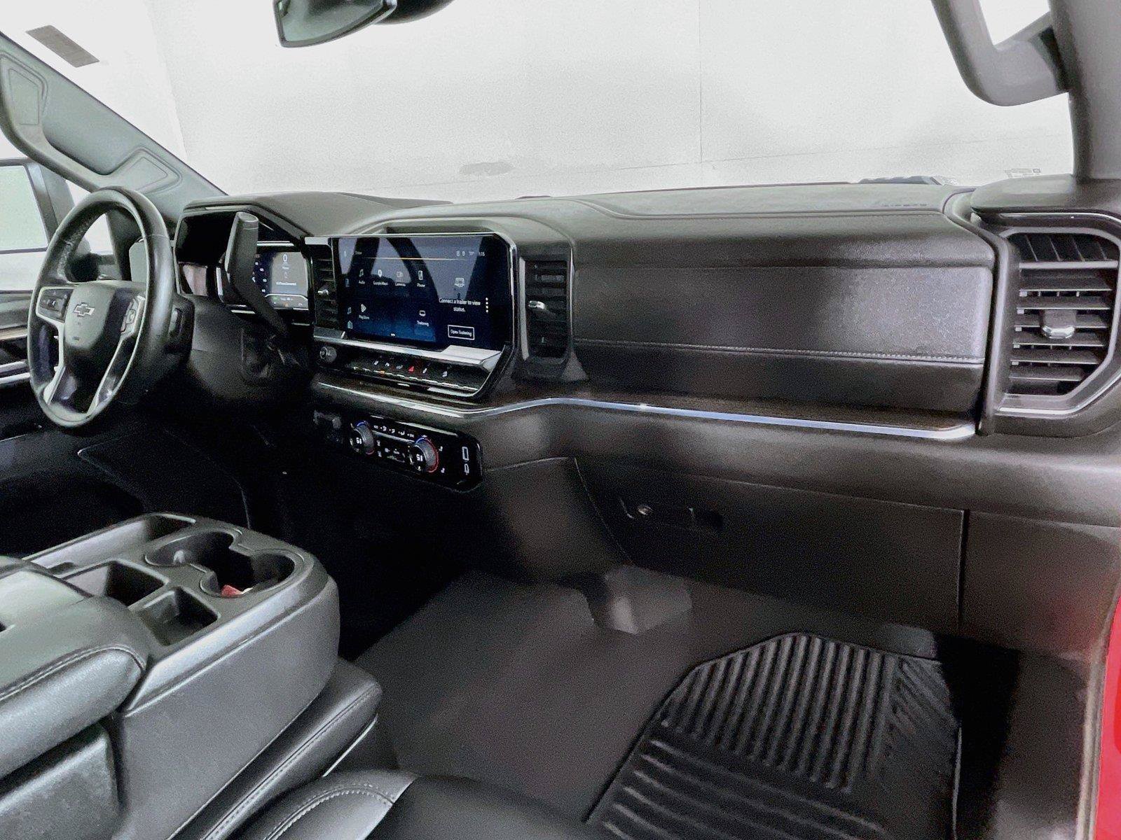 Used 2024 Chevrolet Silverado 2500 LT w/ Z71 Sport Edition AWD/4WD image 31