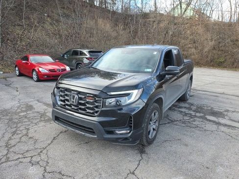 Used 2025 Honda Ridgeline TrailSport image 1