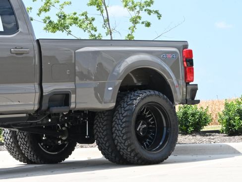 Used 2026 Ford F450 Platinum w/ Platinum Plus Package AWD/4WD image 42