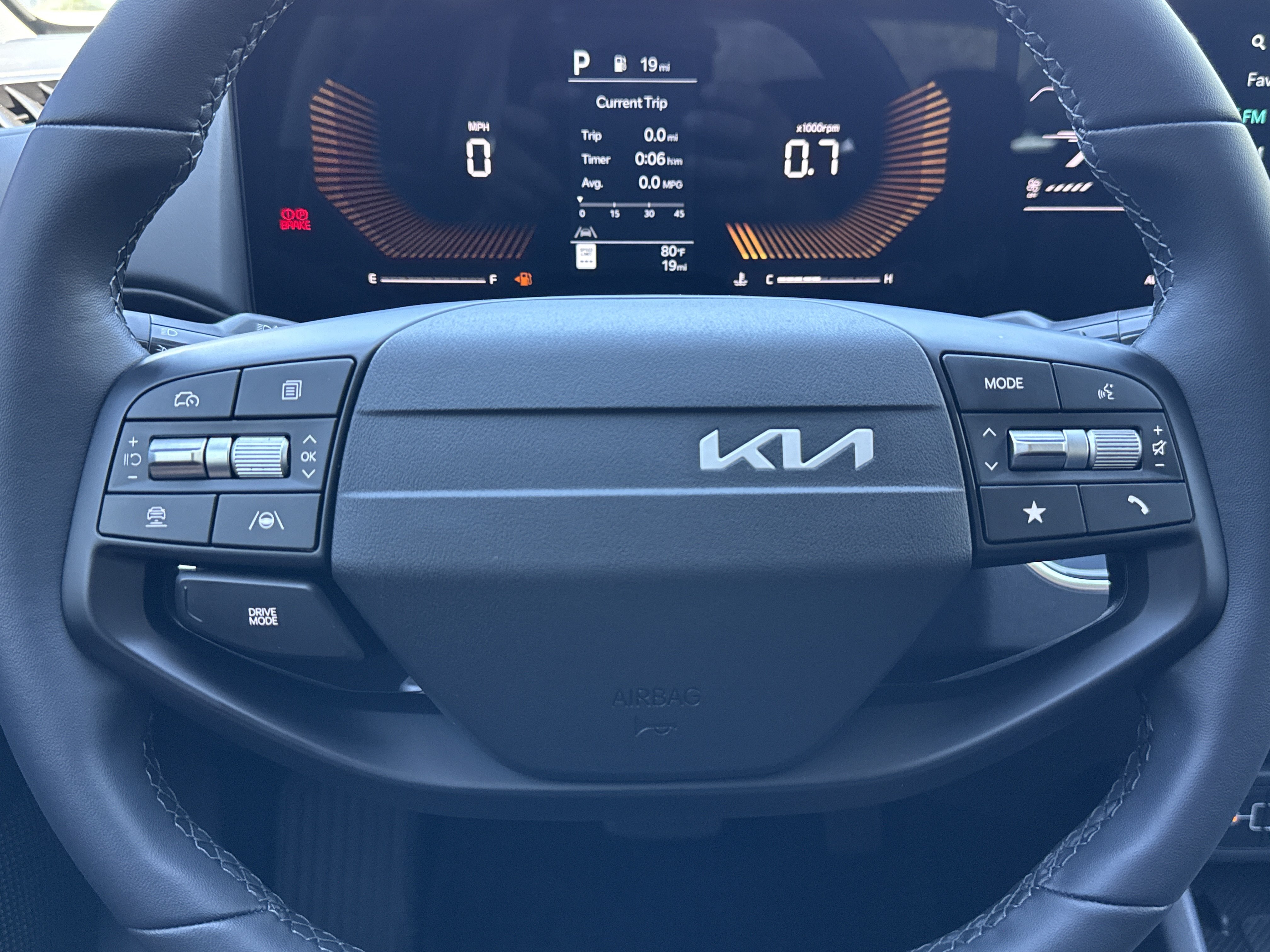 New 2026 Kia K4 EX FWD image 39