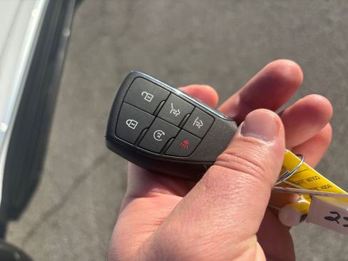 Used 2022 GMC Yukon Denali image 36