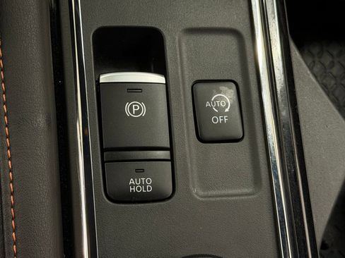 Used 2024 Nissan Pathfinder Rock Creek AWD/4WD image 30