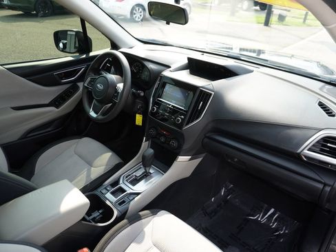 Used 2023 Subaru Forester AWD/4WD image 28