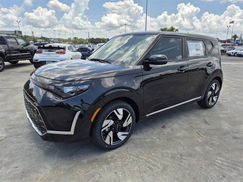 New 2025 Kia Soul GT-Line image 4