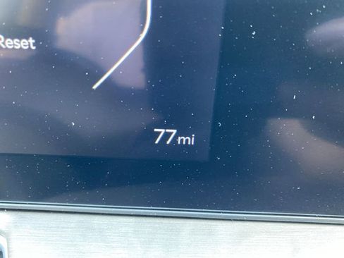 New 2025 Kia Sorento SX image 6