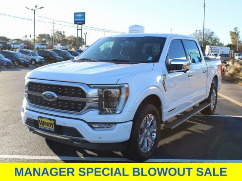 Used 2022 Ford F150 Platinum w/ Equipment Group 701A High AWD/4WD image 4