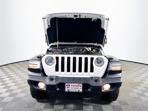 Used 2021 Jeep Wrangler Unlimited Sport image 12