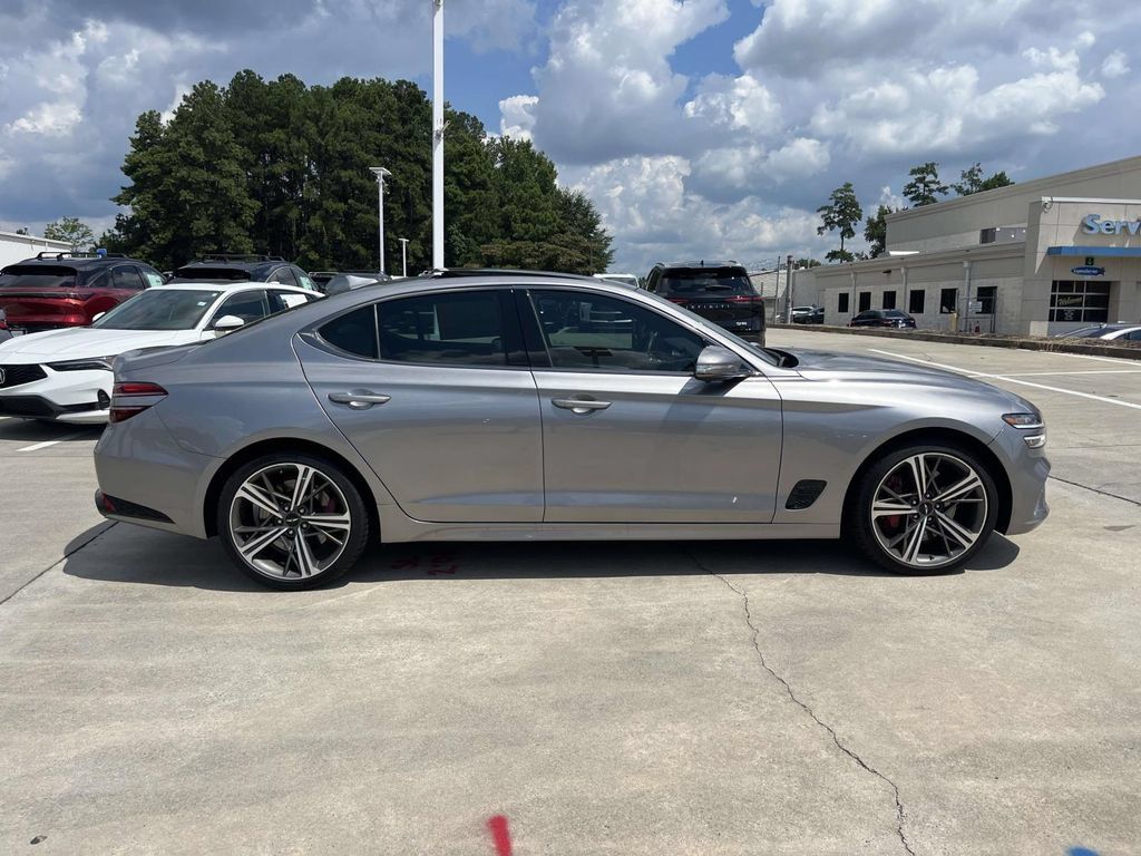 Used 2025 Genesis G70 3.3T Advanced w/ Sport Prestige Package RWD image 2