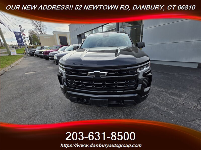 Used 2024 Chevrolet Silverado 1500 RST AWD/4WD image 2