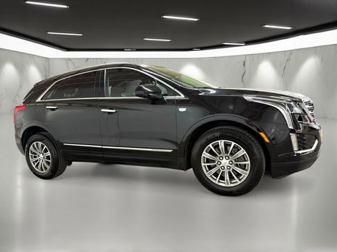 Used 2019 Cadillac XT5 Luxury image 7