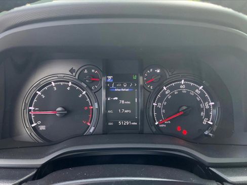 Used 2023 Toyota 4Runner SR5 Premium w/ Moonroof Package image 21