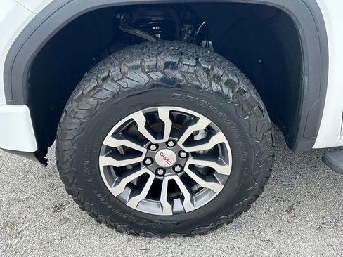 Used 2020 GMC Sierra 1500 AT4 w/ AT4 Premium Package image 21