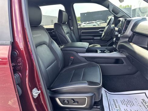 Used 2025 RAM 1500 Laramie w/ Sport Appearance Package AWD/4WD image 30