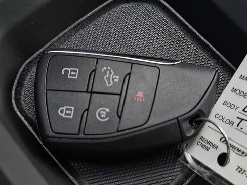 New 2026 GMC Sierra 2500 Denali w/ Denali Reserve Package image 23