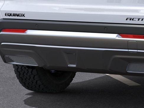 New 2026 Chevrolet Equinox ACTIV w/ Safety and Technology Package image 14