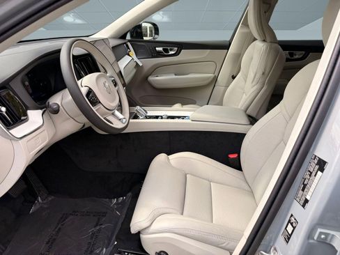 Certified 2026 Volvo XC60 B5 Ultra w/ Climate Package image 5