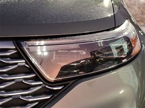 Used 2020 Ford Explorer Platinum image 8