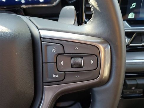 Used 2025 Chevrolet Silverado 1500 High Country image 12