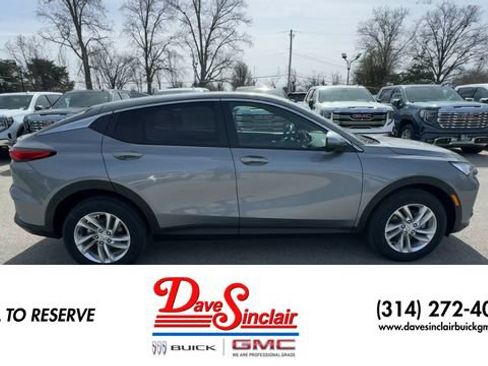 New 2026 Buick Envista Sport Touring w/ Convenience II Package FWD image 9