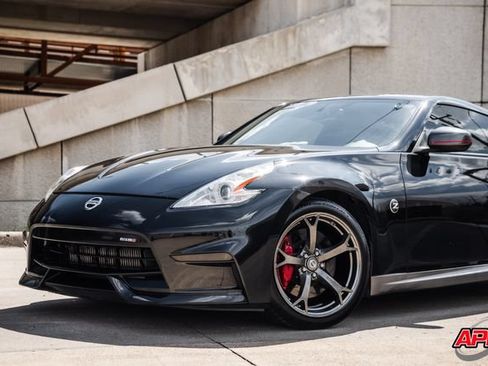 Used 2014 Nissan 370Z NISMO w/ Bose Package RWD image 40