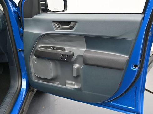 New 2025 Ford Maverick XL image 29