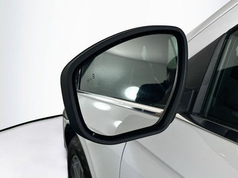 Used 2025 Ford Expedition Active image 16