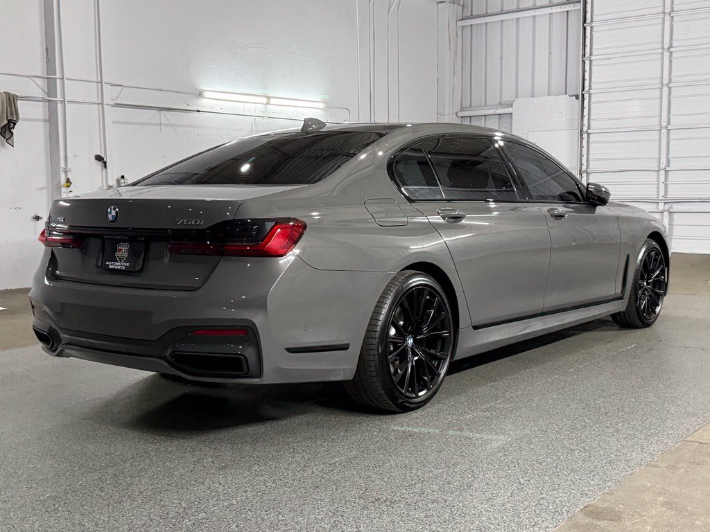 Used 2022 BMW 750i xDrive w/ Executive Package AWD/4WD image 9