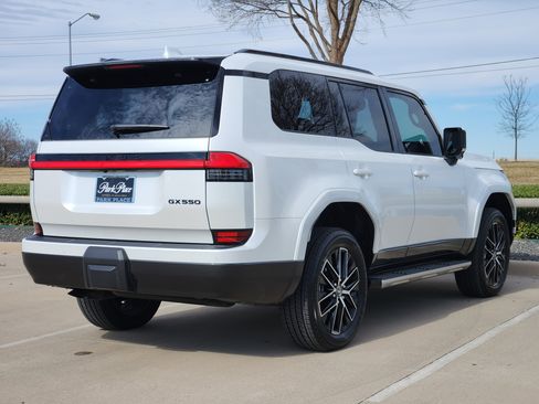 Certified 2025 Lexus GX 550 image 13