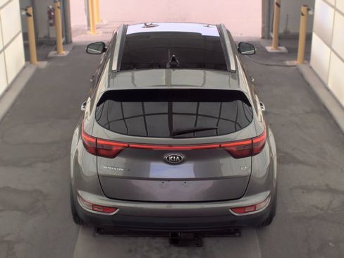 Used 2017 Kia Sportage EX w/ EX Premium Package FWD image 7