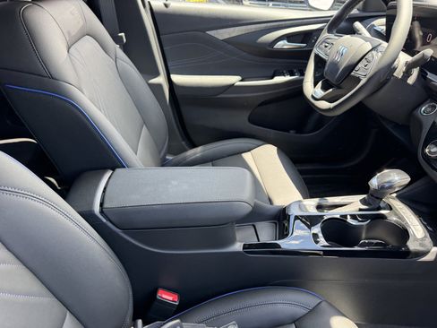 New 2026 Buick Envista Sport Touring w/ Convenience I Package FWD image 8