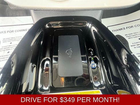 Used 2017 Toyota Prius Prime Advanced image 35