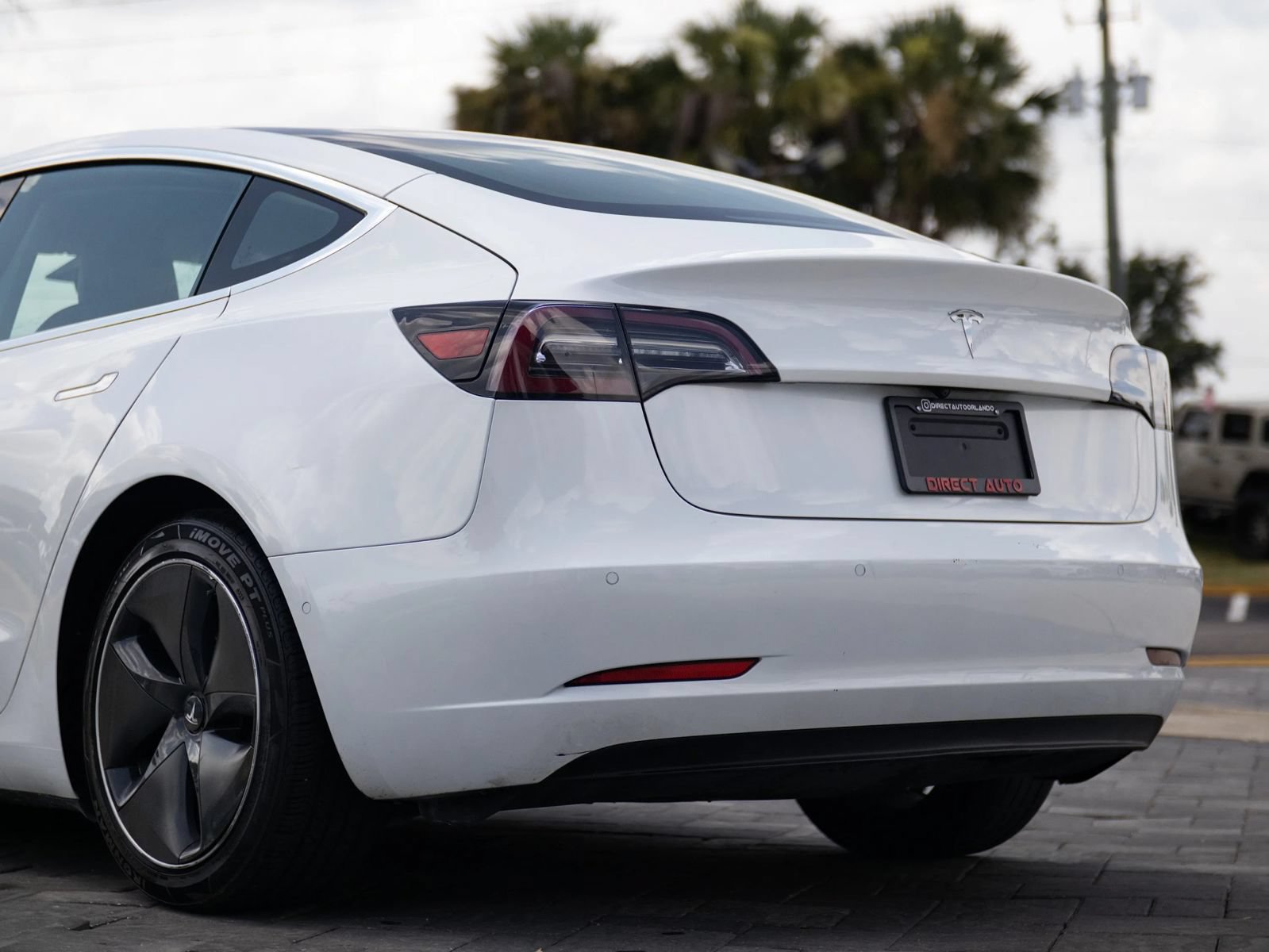 Used 2020 Tesla Model 3 Long Range AWD/4WD image 10