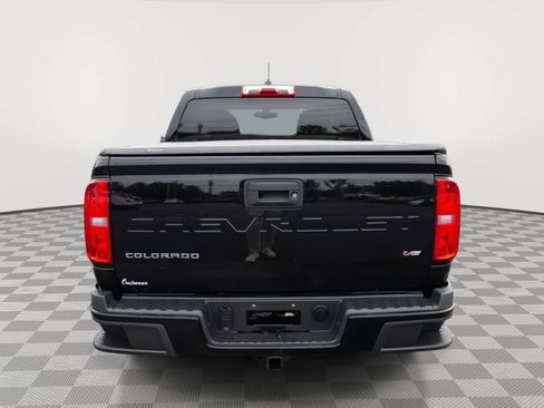 Used 2022 Chevrolet Colorado LT AWD/4WD image 6