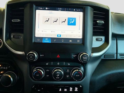 Used 2022 RAM 1500 Big Horn image 15