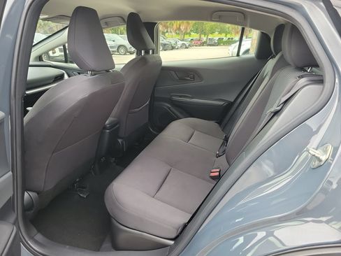 Used 2024 Toyota Prius LE FWD image 10