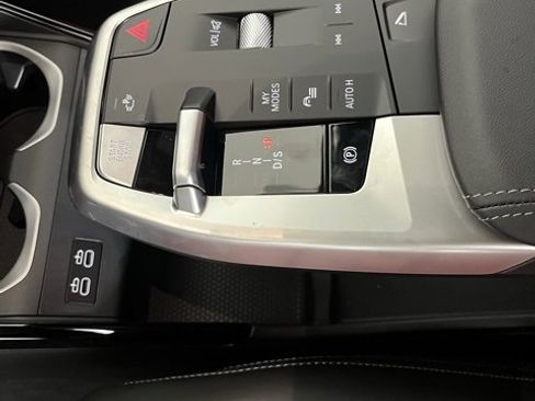 New 2025 BMW X2 xDrive28i w/ Premium Package image 18