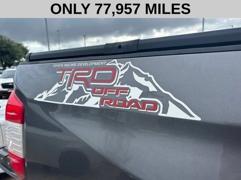 Used 2014 Toyota Tundra Platinum AWD/4WD image 4