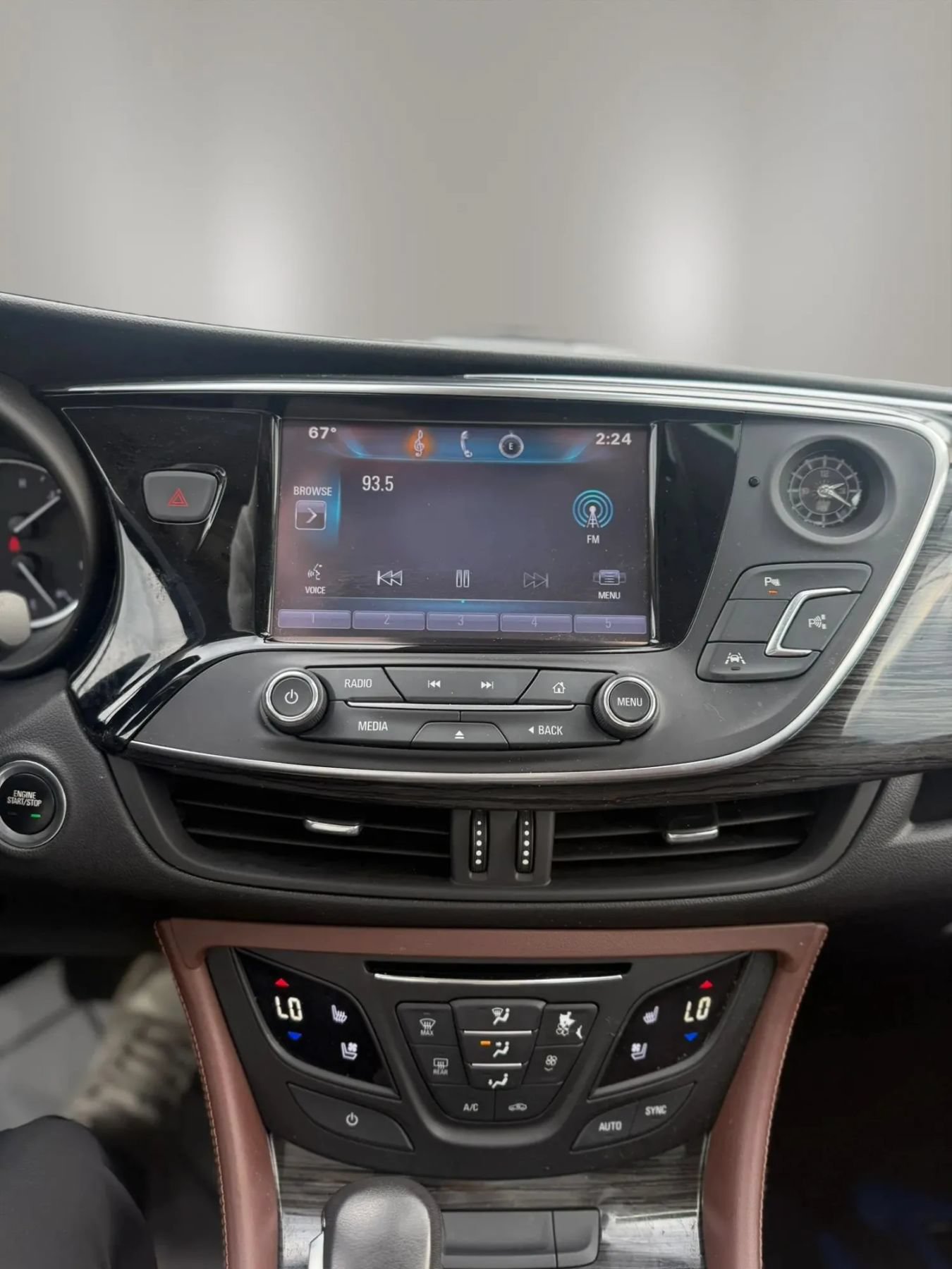 Used 2016 Buick Envision Premium w/ Driver Confidence Package AWD/4WD image 15