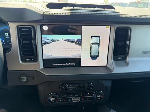 New 2026 Ford Bronco Outer Banks w/ Sasquatch Package AWD/4WD image 31