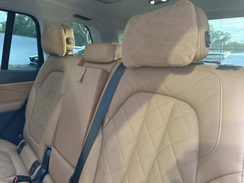 Used 2023 BMW X7 xDrive40i AWD/4WD image 15