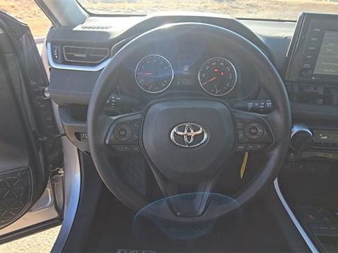 Used 2022 Toyota RAV4 LE image 24