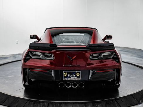 Used 2018 Chevrolet Corvette Z06 RWD image 14