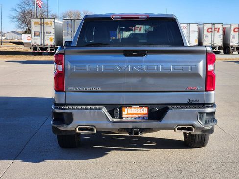 Used 2021 Chevrolet Silverado 1500 RST image 7