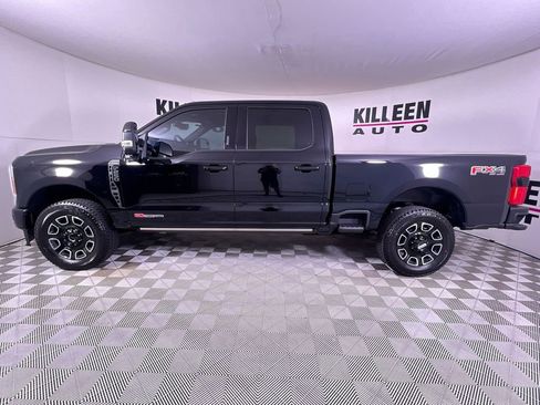 New 2026 Ford F250 Platinum image 4