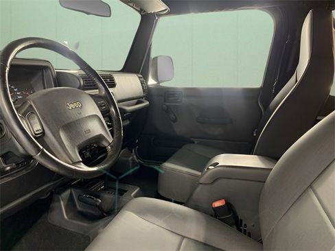 Used 2004 Jeep Wrangler Unlimited image 21