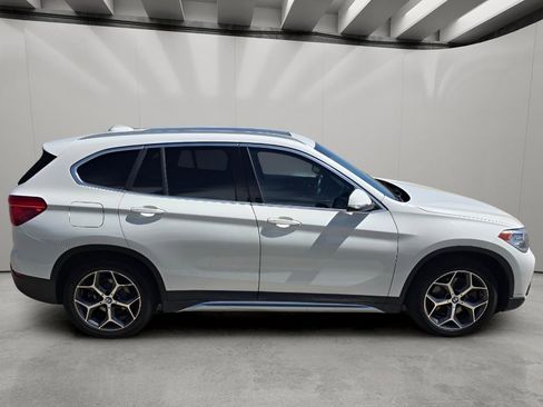 Used 2019 BMW X1 xDrive28i w/ Convenience Package AWD/4WD image 6